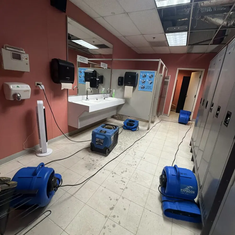Commercial water damage restoration in Des Plaines, IL